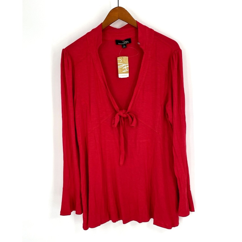 NWT Suzanne Betro Women Size L Top‎ Red Tie Front Neck Bell Sleeve Lightweight